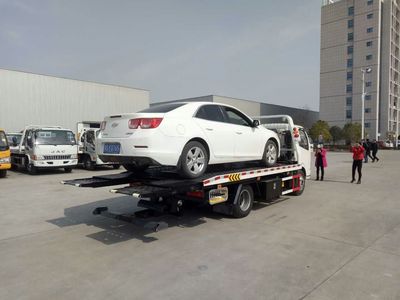 東風(fēng)清障車 東風(fēng)一托二清障車工廠報價